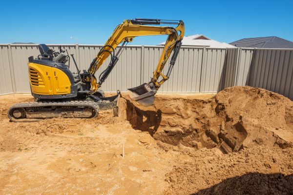 Yard Digging Service in Grove City