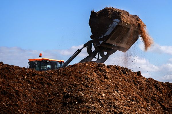 Dirt Spreading in Grove City